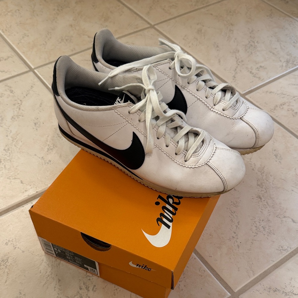 Nike Classic Cortez Leather Sneakers — White/Black
